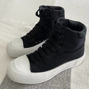 Alexander McQueen Deck Plimsoll Hi Top Sneakers